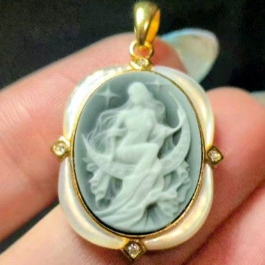 PREORDER Selene Inlay Black - Cameo Silver Pendant
