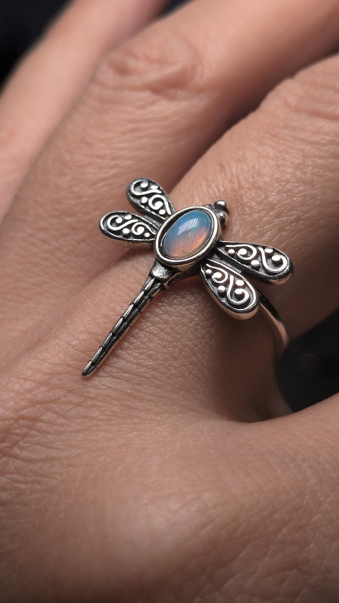 Adjustable 925 Silver Opal Dragonfly Ring – Nature-Inspired Magic & Light