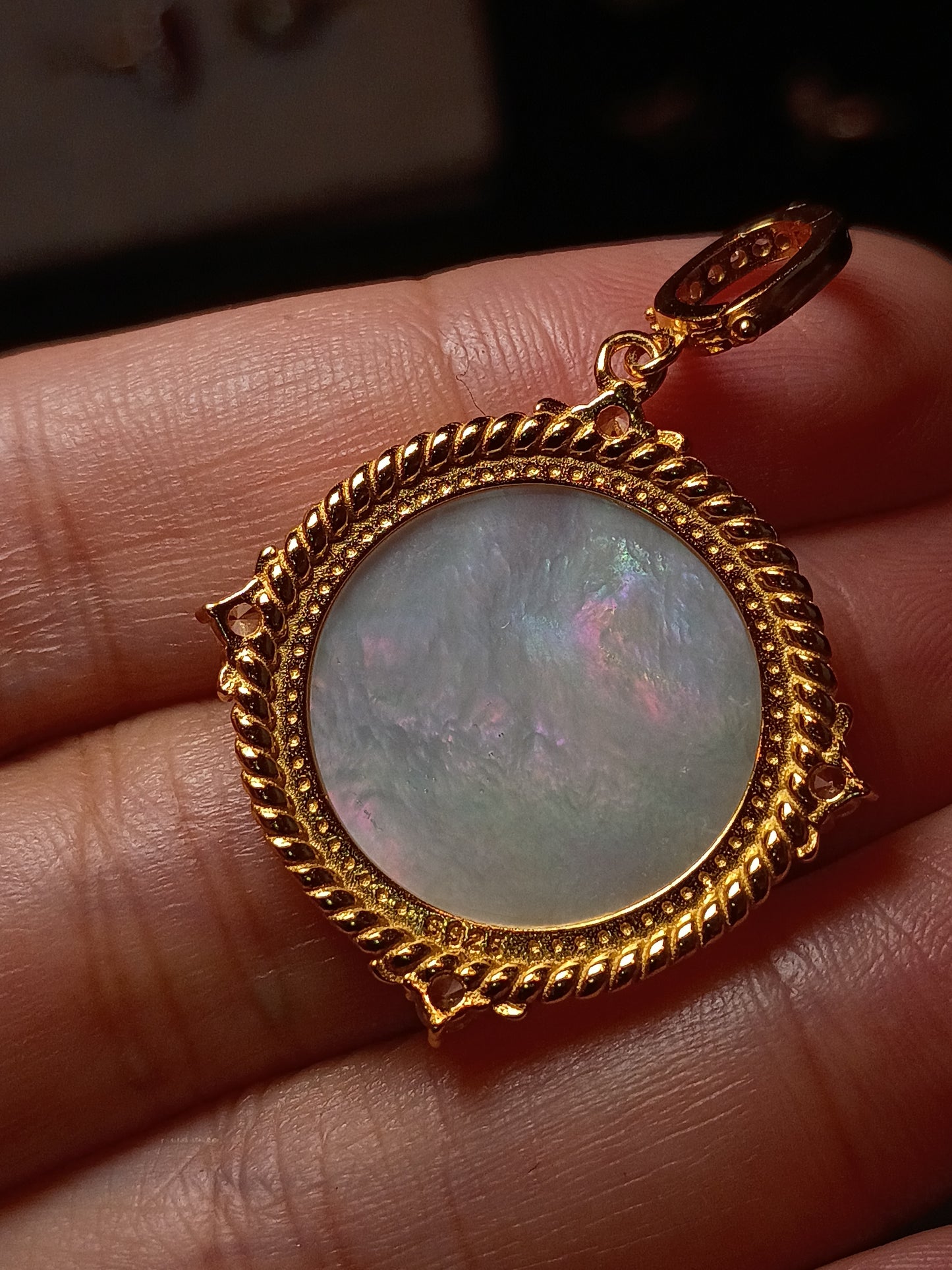 Aquarius Hebe Goddess of Youth and Beauty the Cupbearer - Cameo Golden 925 Silver Pendant