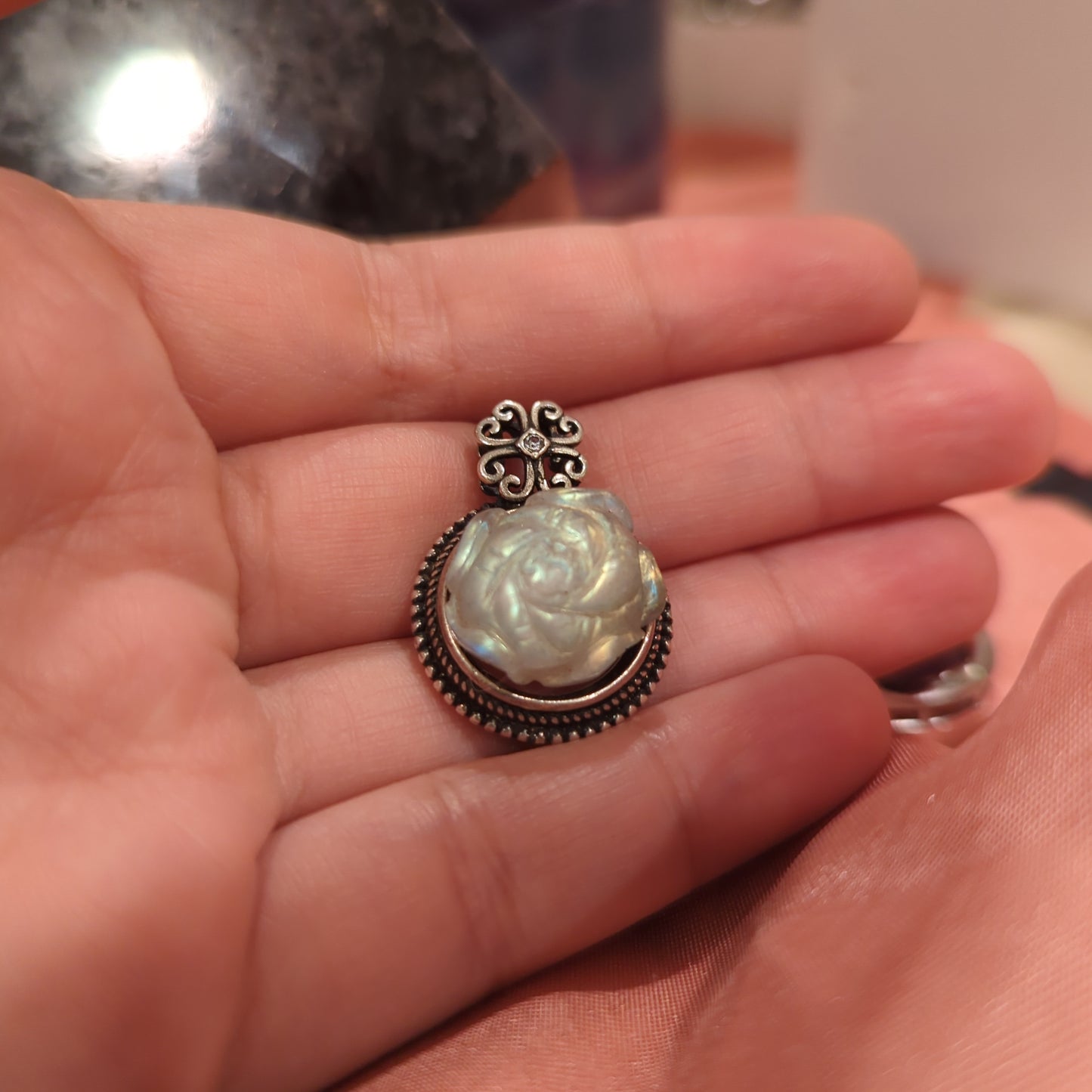 Labradorite Rose Pendant