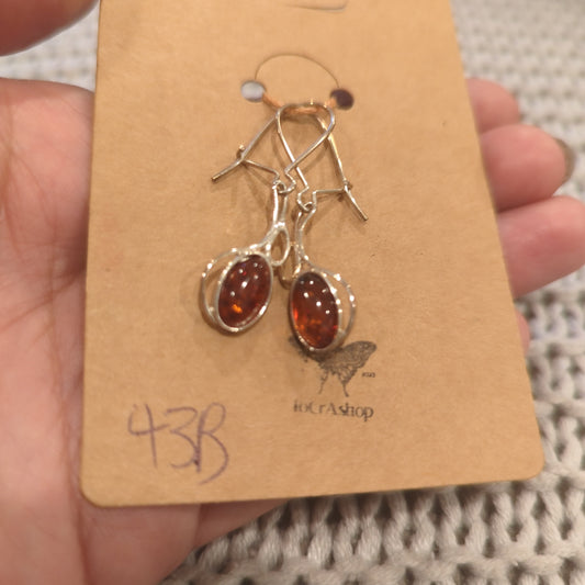 Amber Dangle Earrings on 925 Silver with Filigree Design around Cognac Amber Ovals