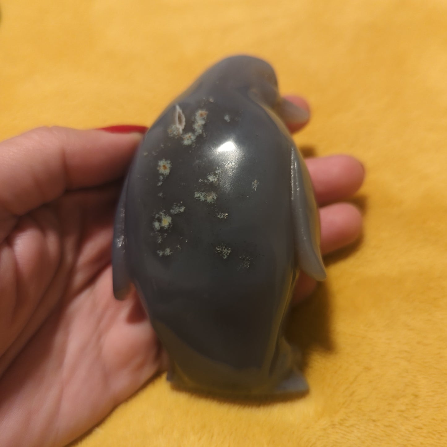 Druzy Agate Penguin Crystal Carving