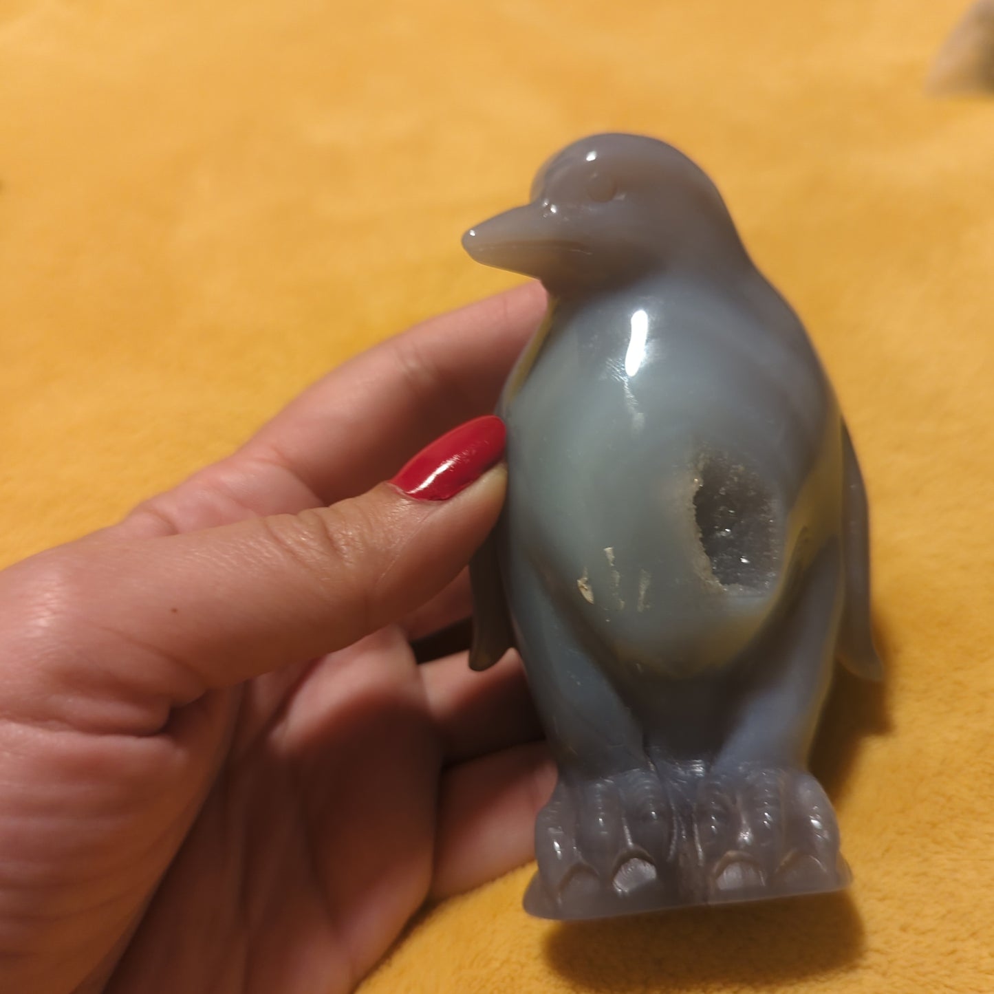 Druzy Agate Penguin Crystal Carving