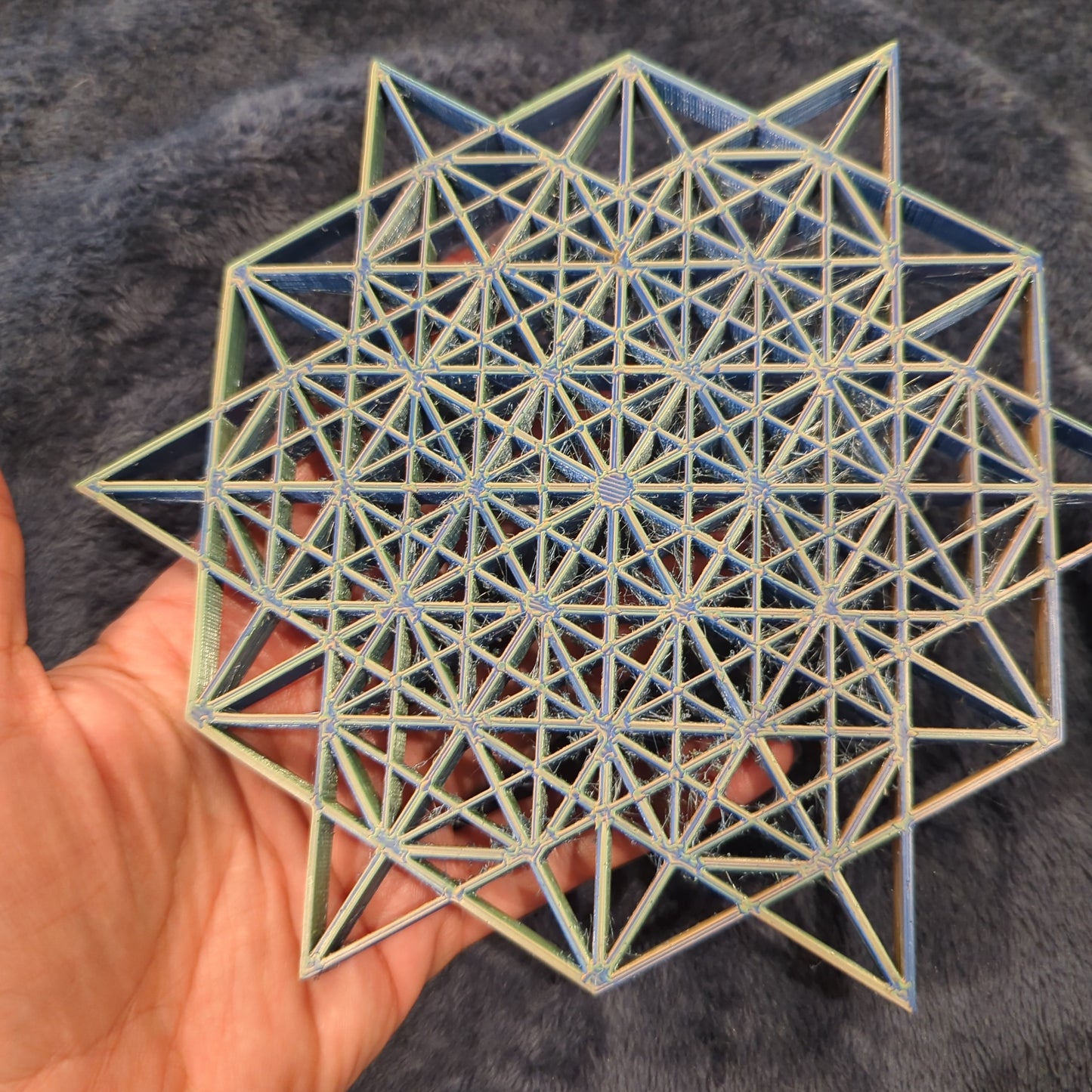 3D Printed Crystal Grid Made of PLA Renewable Plastic