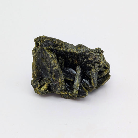 High Quality Epidote Raw Specimen