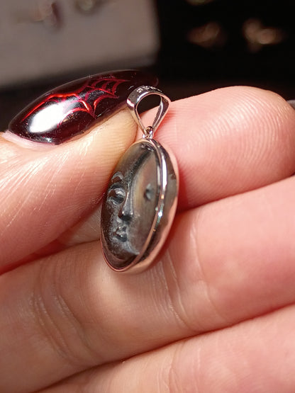 Mother of Pearl Silver Small Moon - Cameo Silver Pendant