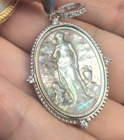 PREORDER Aphrodite Mother of Pearl Black - Cameo Silver Pendant